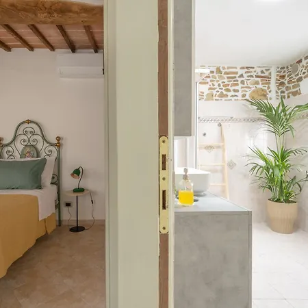 Guest house Consi's House - Italywego 3*